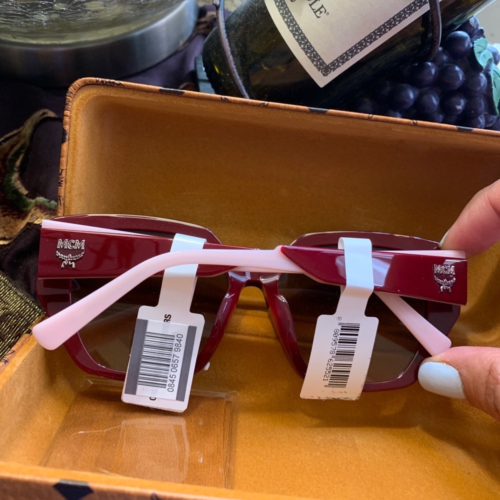SOLD⛔️Authentic MCM star Studs 55 acetate colorblock sunglasses - Picture 5 of 14